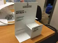 Дисплей для косметики