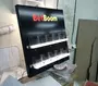Открытая витрина с подсветкой