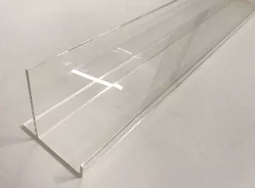 Нестандартная полка из оргстекла